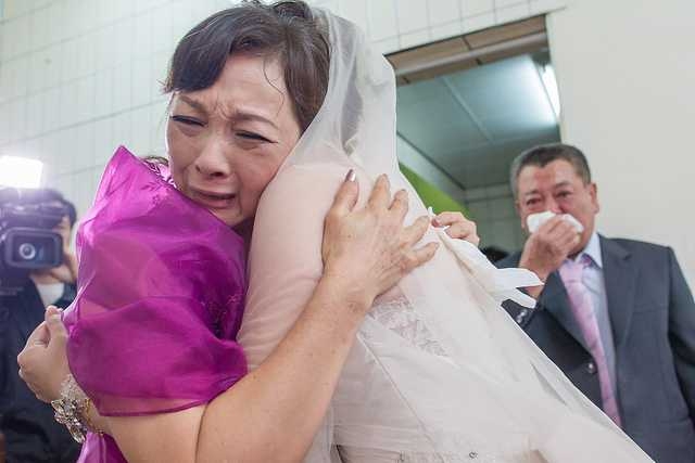 妈妈这样告诉出嫁的<em>女儿</em>!<em>爸爸</em>这样告诉<em>结婚</em>的