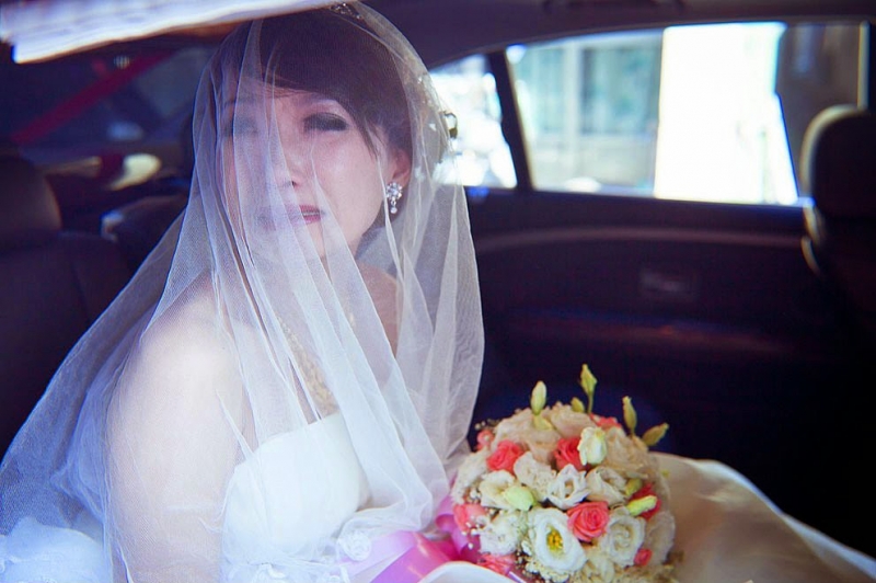 <em>离婚</em>,<em>男人</em>说:我能找18的小姑娘,你只能嫁80的老