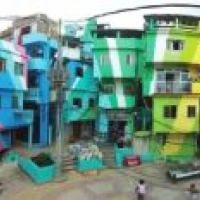替里約熱內盧貧民窟塗上繽紛色彩