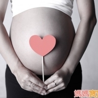 孕期性事．親密時刻也能給胎兒安全保護｜媽媽寶寶