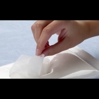 濕紙巾裡的「化學物質」有多傷寶寶？7大重點教你怎麼選對濕紙巾│BabyLike