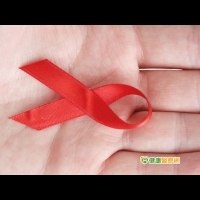 愛滋感染年輕化　蔡阿嘎跨刀演出宣導片