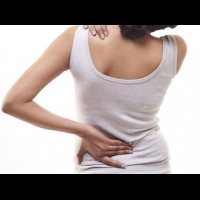 側腰痠以為腎水腫 原來腎盂輸尿管已阻塞