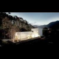 100 A-W+ house 與山嵐共舞的白色小屋