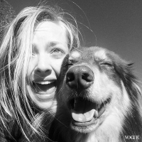 亞曼達塞佛瑞Amanda Seyfried與寵物狗Finn最棒的一天！