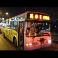 坐公車趴趴走 - 台北1號公車連結信義萬華 一日走訪龍山寺吳興街