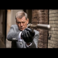 皮爾斯布洛斯南告別007後 使壞再戰動作片