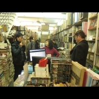 《書店裡的影像詩》：說著人與書的故事....