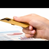 信用卡刷了沒？30歲以上民眾近半數每週平均刷卡「1~2次」！
