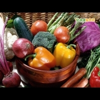 護眼飲食兩原則　紫紅綠蔬菜＋避免高GI食物