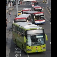 台北市公車，自晚間七時起停駛