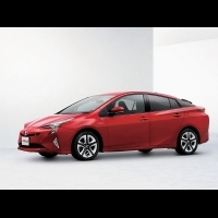 電池有兩種選擇　第四代Toyota Prius發表