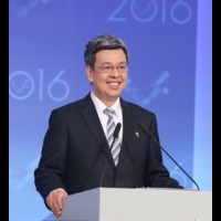 副總統辯論/陳建仁:當選後  要解決年輕人年輕憂鬱