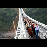 全國最長吊床式吊橋「山川琉璃吊橋」正式啟用