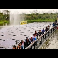 小英產業之旅 首航屏東全國首座浮動太陽光電