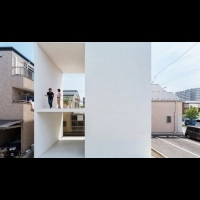 空間就是要浪費在美好的事物上  東京小住宅+大陽台=最佳極簡風