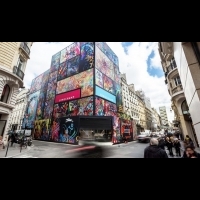 LONGCHAMP  X 美國當代空間視覺藝術大師 RYAN MCGINNESS 重新打造巴黎歷史門店！