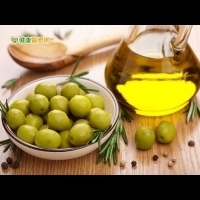 過度烹煮產毒素　橄欖油勿高溫煎炸