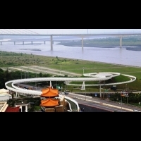 佛陀紀念館景觀天橋啟用　成為大樹新地標