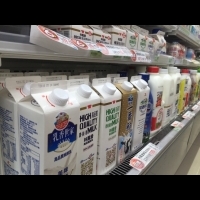 GMP認證掰掰?! 琳瑯滿目的鮮奶該如何選購？ 