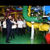 蔡總統訪Google台灣資料中心/谷哥提再生能源認購計畫 盼與我政府合作