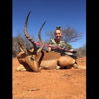 12歲少女狩獵野生動物po網炫耀，遭7萬多人洗版怒嗆