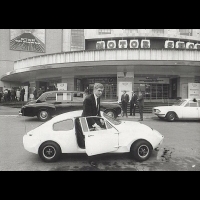 可愛小巧中帶點「殺氣」，1965年Marcos Mini GT一點也「不迷你」!