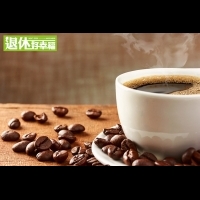 媽媽老是說，少喝咖啡一點咖啡否則會導致骨質疏鬆？！營養師建議，愛喝咖啡的你可以這樣喝...