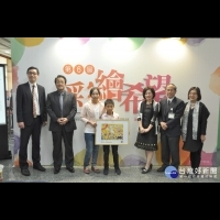 彰基第六屆彩繪希望醫院巡迴展　9歲孩童分享陪母治療歷程