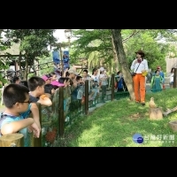 六福村生態體驗　與動物零距離親密相遇