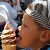 夏天愛吃冰 小心大腦結凍！2個原則讓你避免「冰淇淋頭痛」