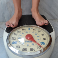 日名模僅35公斤，5個重點帶你了解厭食症