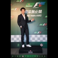 史無前例首次F1台灣站暖身活動 方程式賽車男神邱澤驚呼“夠刺激！”