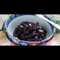 什麼！！！「黑豆」竟然不能泡熱水，這樣吃才能真正「降膽固醇」，補鈣活血都靠它  | 每日健康Health