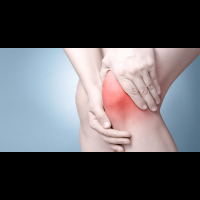 「膝關節疼痛」女性更常患！「三招天然療法」搶救膝蓋不求人｜每日健康Health