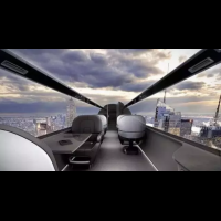 外國人造全球第一架全透明飛機，360°C酷炫上天。人家敢造，你敢坐？