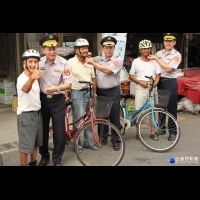 崑濱伯當交通宣導大使　籲騎單車戴帽點燈卡安全