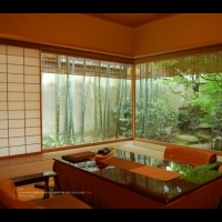 來京都不一定要住旅館，傳統百年老鋪住宿更有味道！京都中最久遠的老鋪在這...