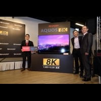 郭董說到做到！夏普8K電視全球4地發表　明年2月在台開賣