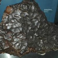 「隕石獵人」群集雲南奪寶，一克隕石可賣近萬元美金