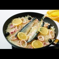 用平底鍋也能做「燉飯」！7個關鍵，魚料理的基本準備和秘訣～做菜變得簡單了！