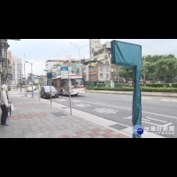 北市28座智慧公車站牌不來電　淪街頭裝置藝術