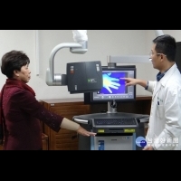 手術螢光即時影像導引系統SPY　淋巴顯微重建手術助手