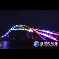 永安漁港光雕觀海橋　成遊客拍照打卡景點
