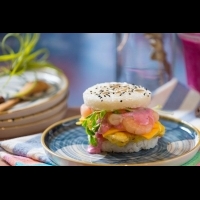 【新年漢堡包】小鍋煮飯手工壓餅　不偷懶的台灣米漢堡