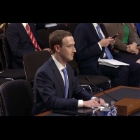 臉書創辦人首赴國會聽證道歉 股價大漲
