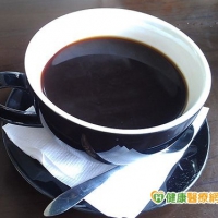 美式咖啡喝一大杯　咖啡因超高恐過量