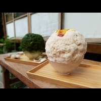 細緻剉冰再升級！在日式古宅裡吃《滿月堂》，造型冰品放上炙燒布蕾、白玉湯圓在嘴裡開派對
