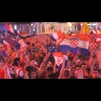 克羅埃西亞首度挺進世足決賽 球迷陷入瘋狂