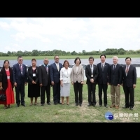 小英總統偕馬紹爾總統參訪南科　了解綠能產業發展